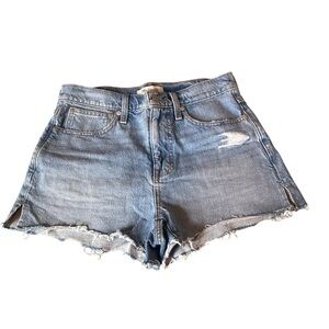 Madewell Relaxed Denim Shorts Light Wash Blue 100% Cotton Cut Off Size 25 NWT